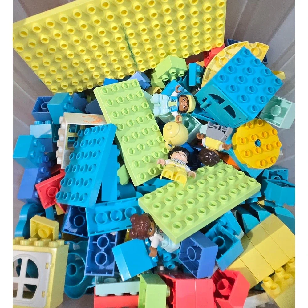 LEGO Duplo Bulk Lot 6lbs Mixed Building Bricks Plates Figures Multicolor Set